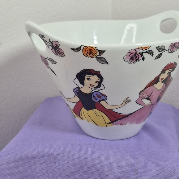 Disney Princesses Ramen Bowl NWOT/ *Mint - Picture 4 of 10